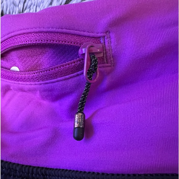 Lulu lemon shorts hotty hot style. Please let me know if you have any questions - Picture 5 of 6